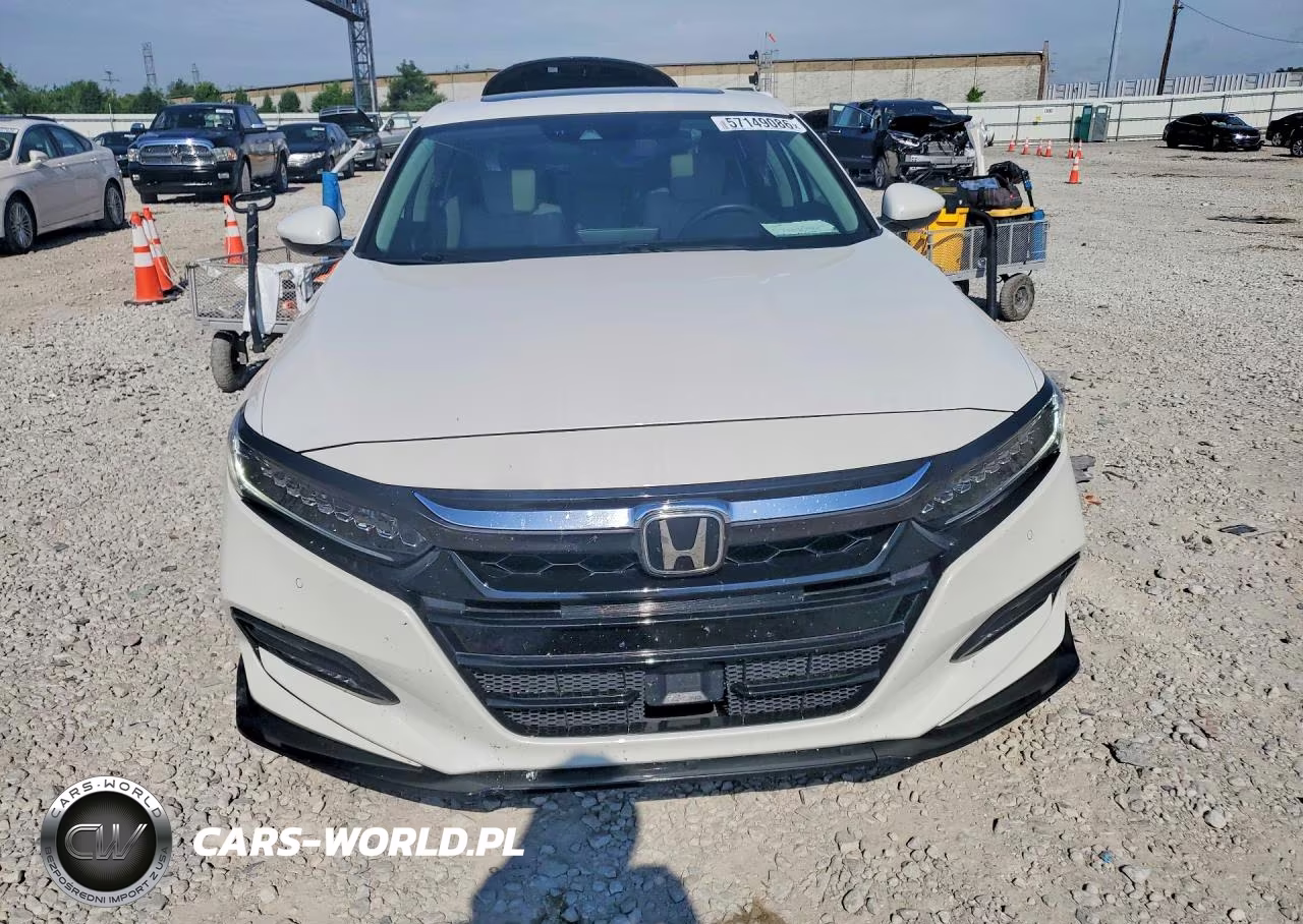 2019 Honda Accord Touring VIN:1HGCV2F91KA017579 - 5