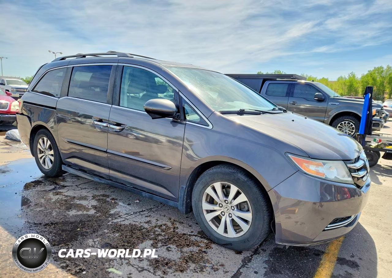2015 Honda Odyssey Exl VIN:5FNRL5H67FB051638 - 4
