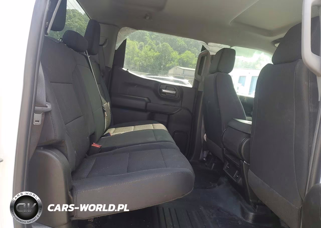 2025 Chevrolet Silverado K1500 VIN:1GCUKAED3SZ259223 - 10