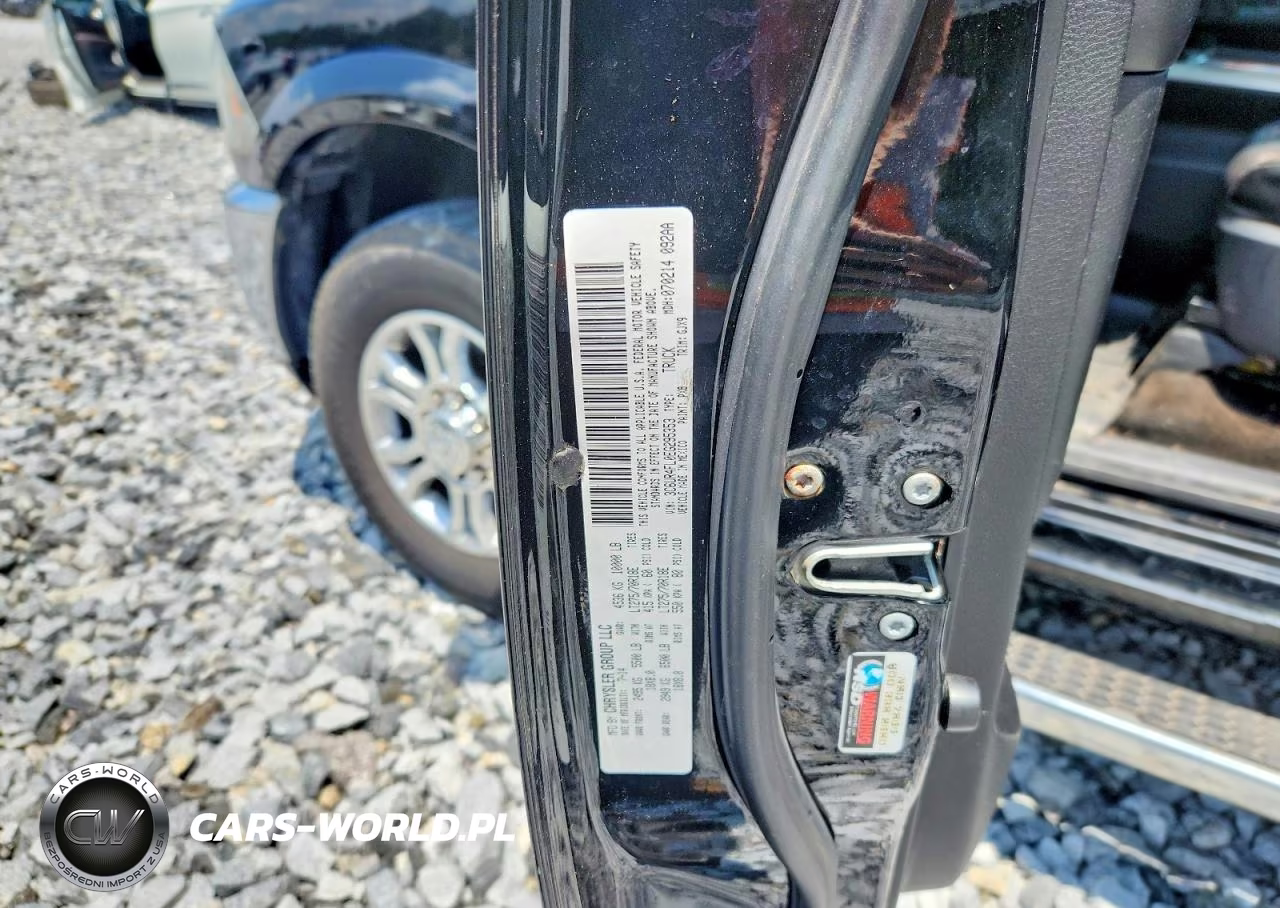 2014 Ram 2500 Laramie VIN:3C6UR4FL0EG295353 - 12