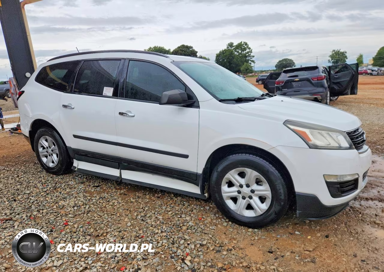 2016 Chevrolet Traverse Ls VIN:1GNKRFED9GJ244688 - 4