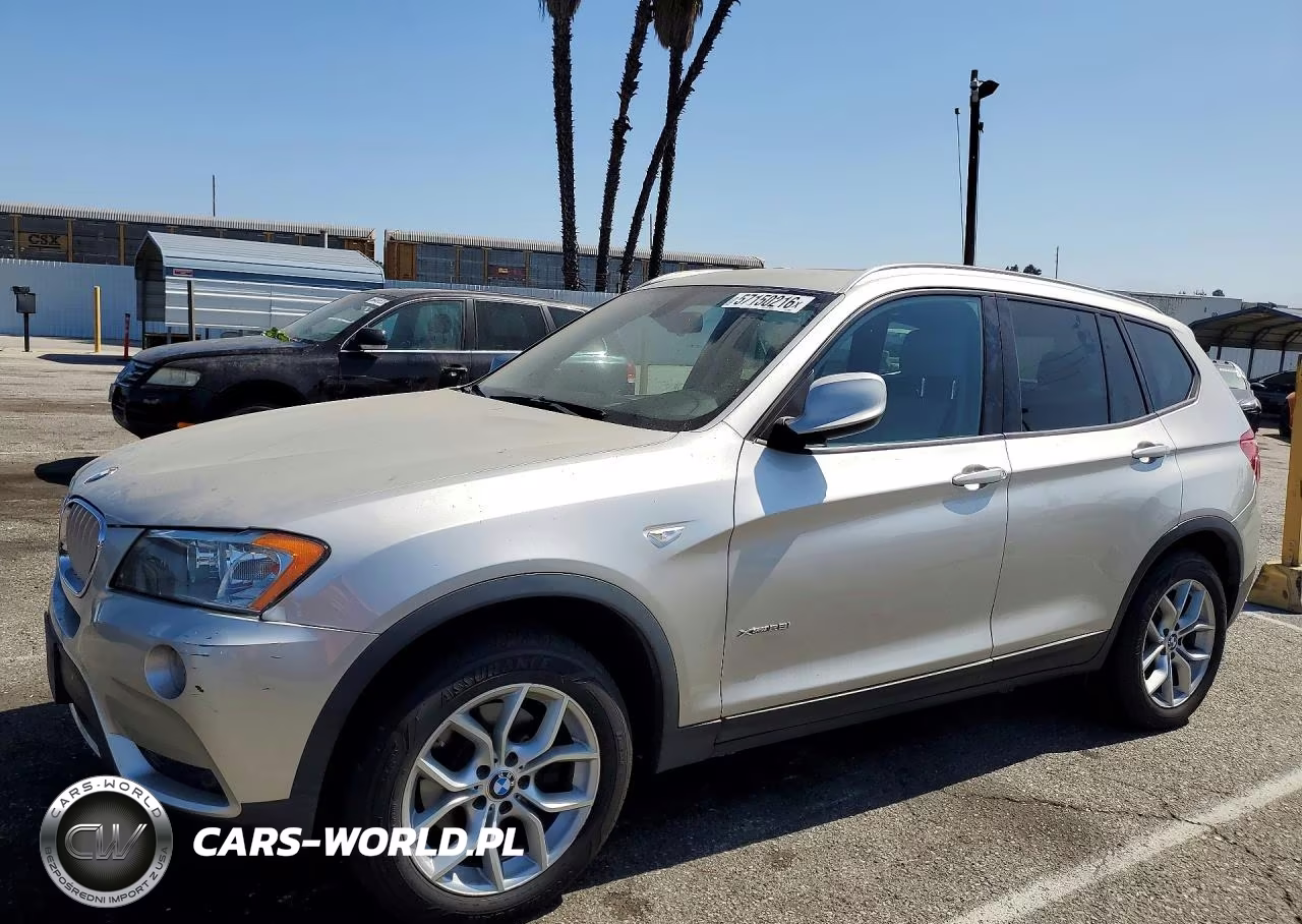 2013 BMW X3 xDrive28I – zdjęcie 1 z 13