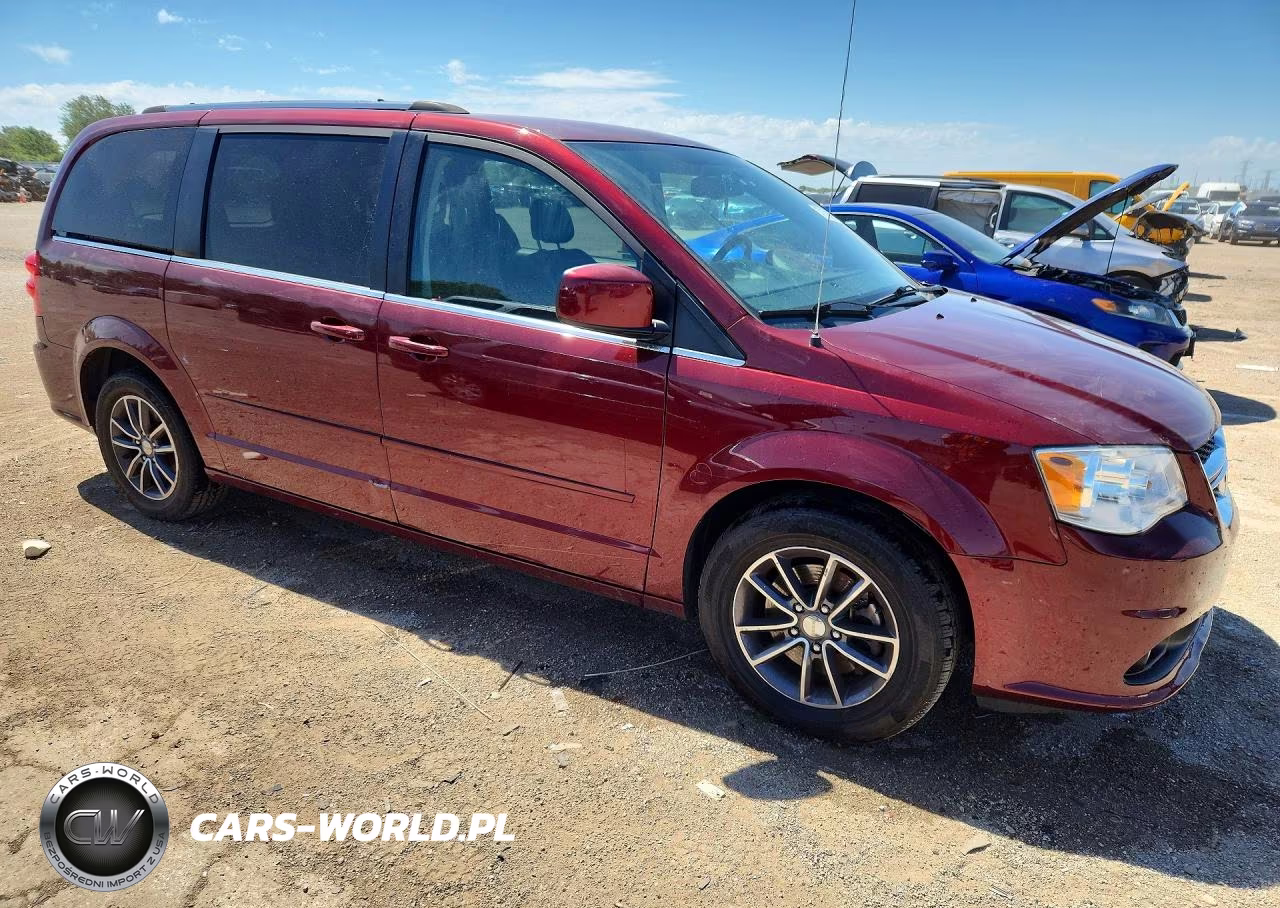 2017 Dodge Grand Caravan Sxt VIN:2C4RDGCG8HR666537 - 4