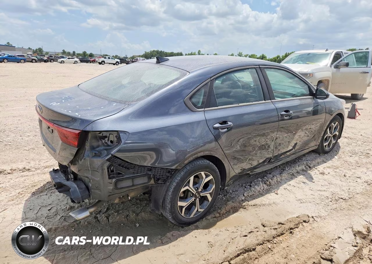 KIA FORTE VIN:3KPF24AD5LE144572 - 3