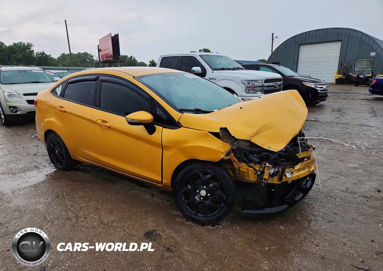 2011 Ford Fiesta Sel VIN:3FADP4CJ0BM122114 - 4