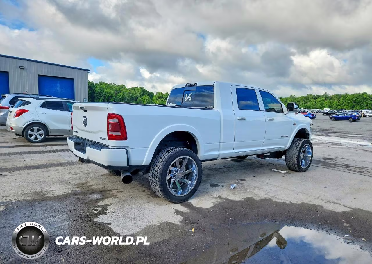 2020 Ram 2500 Laramie VIN:3C6UR5NL1LG198747 - 3