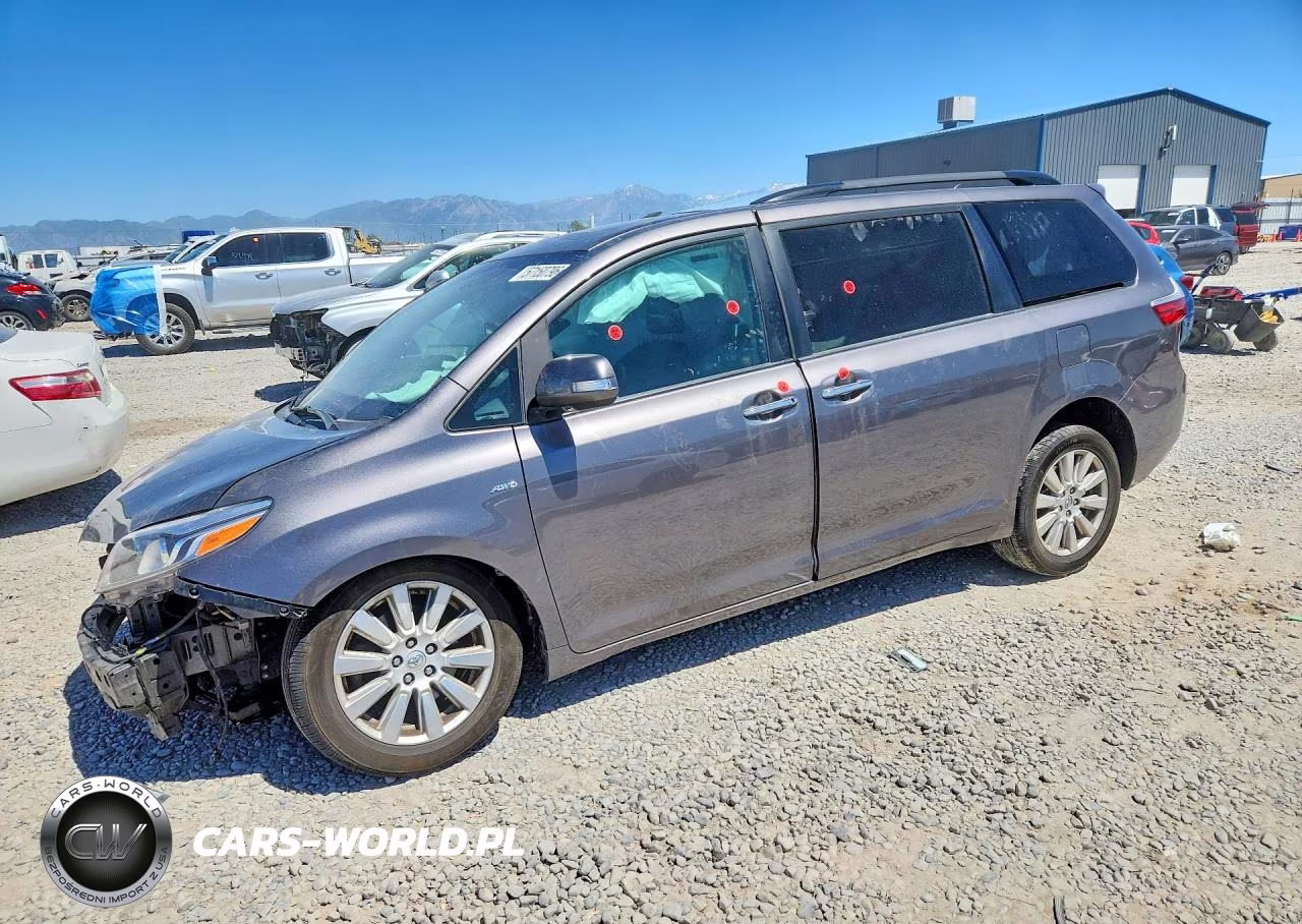 2017 Toyota Sienna Limited Premium 7-Passenger – zdjęcie 1 z 13