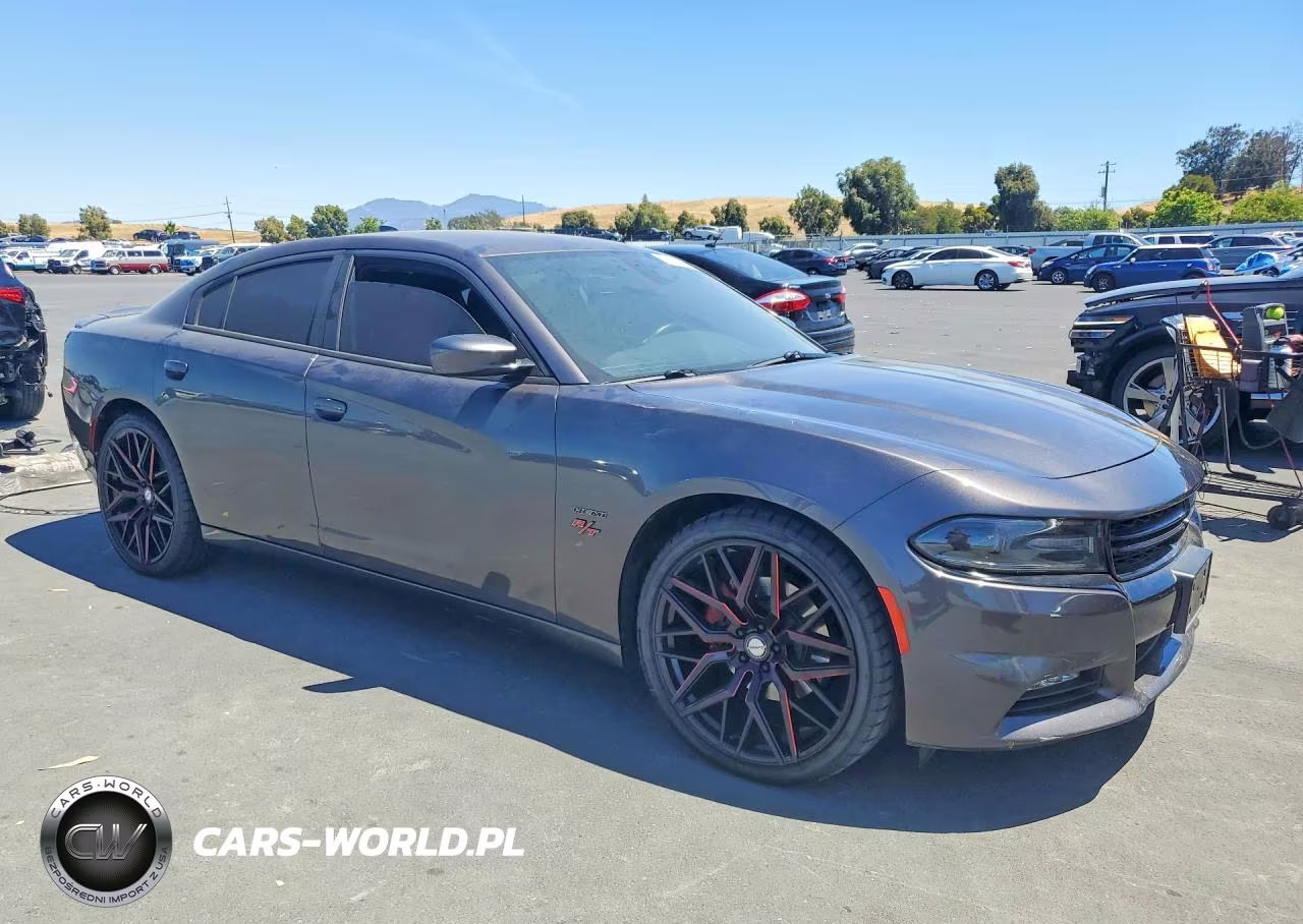 2017 Dodge Charger R VIN:2C3CDXCT5HH562956 - 4