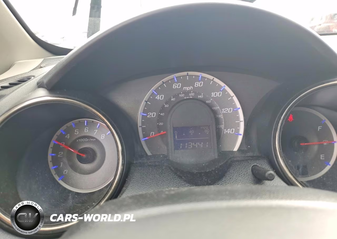 2012 Honda Fit Sport VIN:JHMGE8H51CC034772 - 9