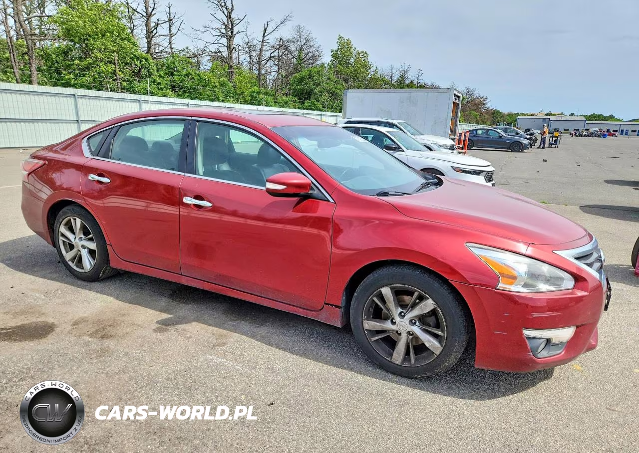 2013 Nissan Altima 2.5 VIN:1N4AL3AP1DC144899 - 4