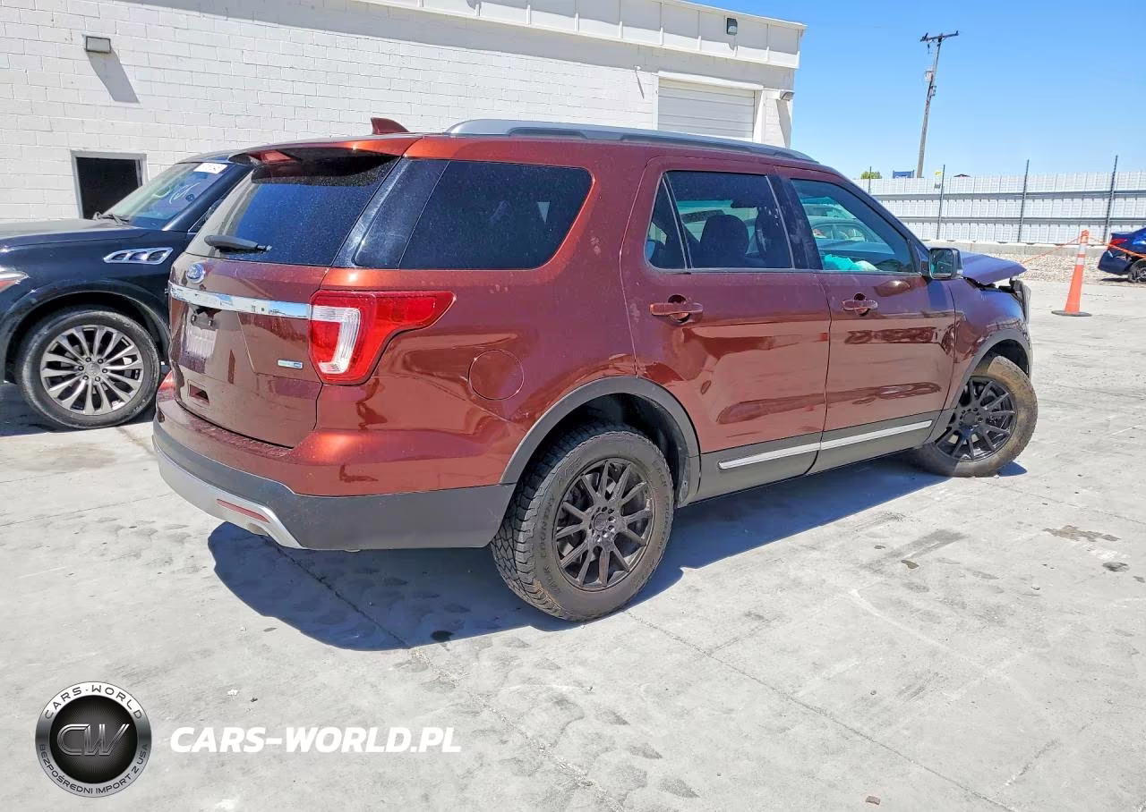 2016 Ford Explorer Xlt VIN:1FM5K8D85GGB18413 - 3