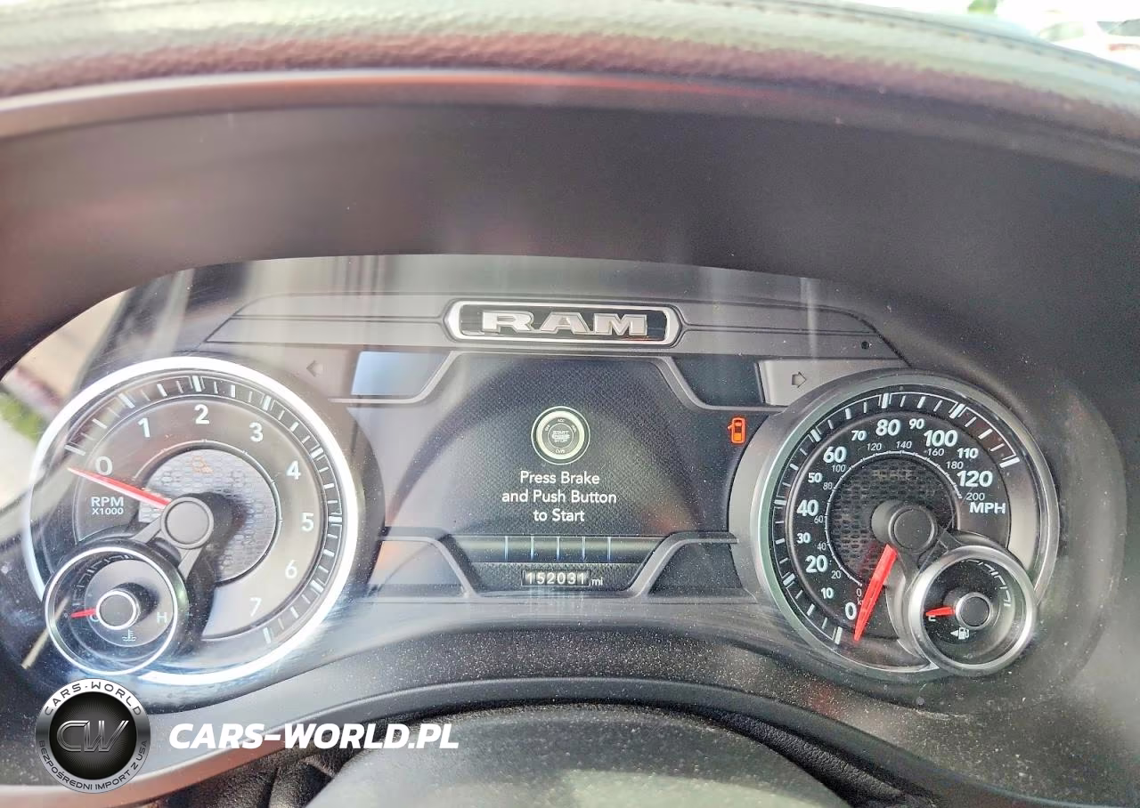 2019 Ram 1500 Laramie VIN:1C6SRFJT1KN671135 - 9
