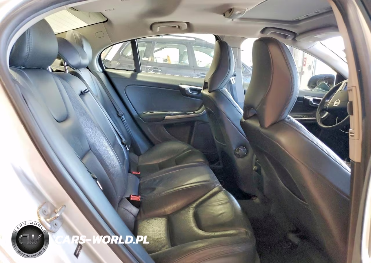 2014 Volvo S60 T5 VIN:YV1612FS2E2298195 - 10