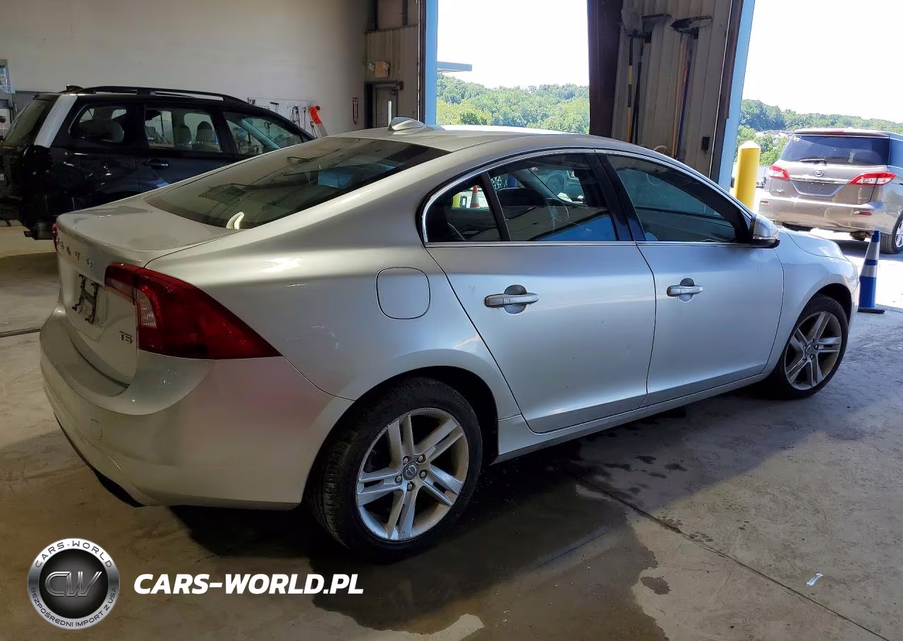 2014 Volvo S60 T5 VIN:YV1612FS2E2298195 - 3