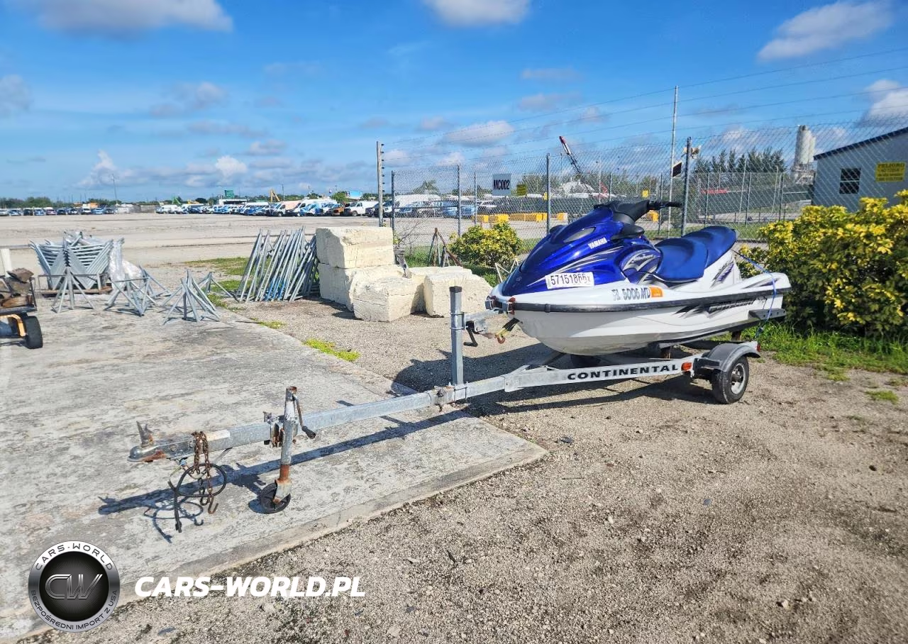 2003 Yam Jet Ski VIN:YAMA1665H203 - 2