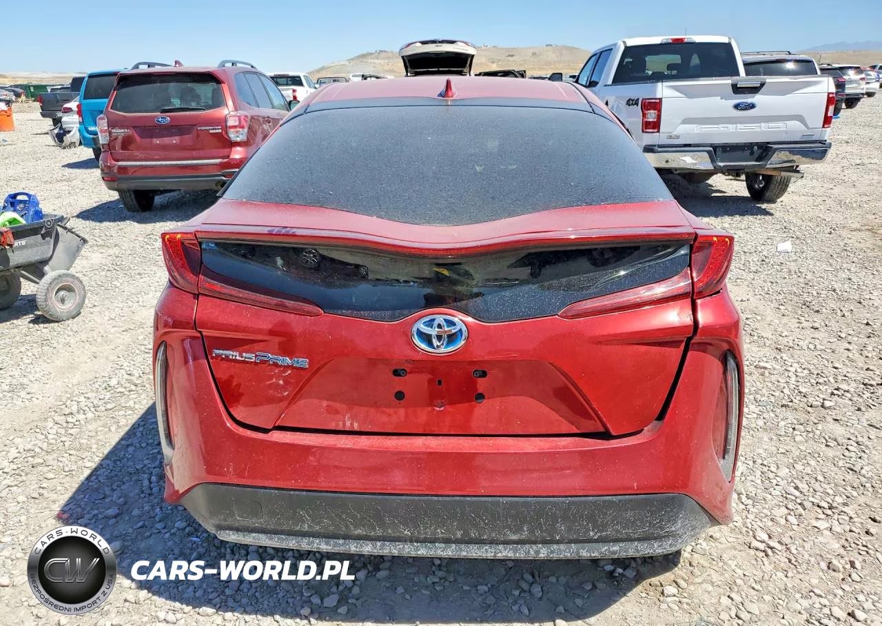 2017 Toyota Prius Prime Plus VIN:JTDKARFP8H3065736 - 6