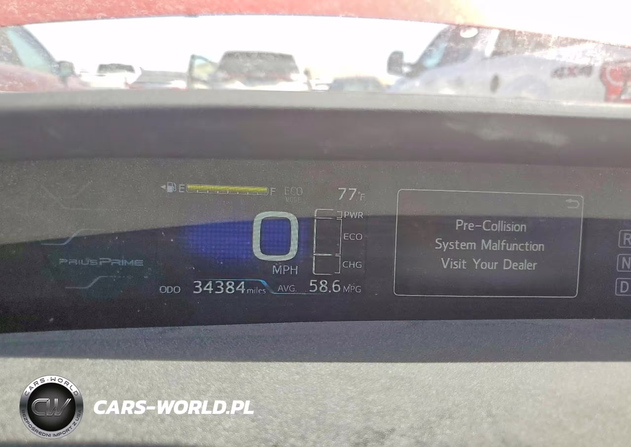 2017 Toyota Prius Prime Plus VIN:JTDKARFP8H3065736 - 9