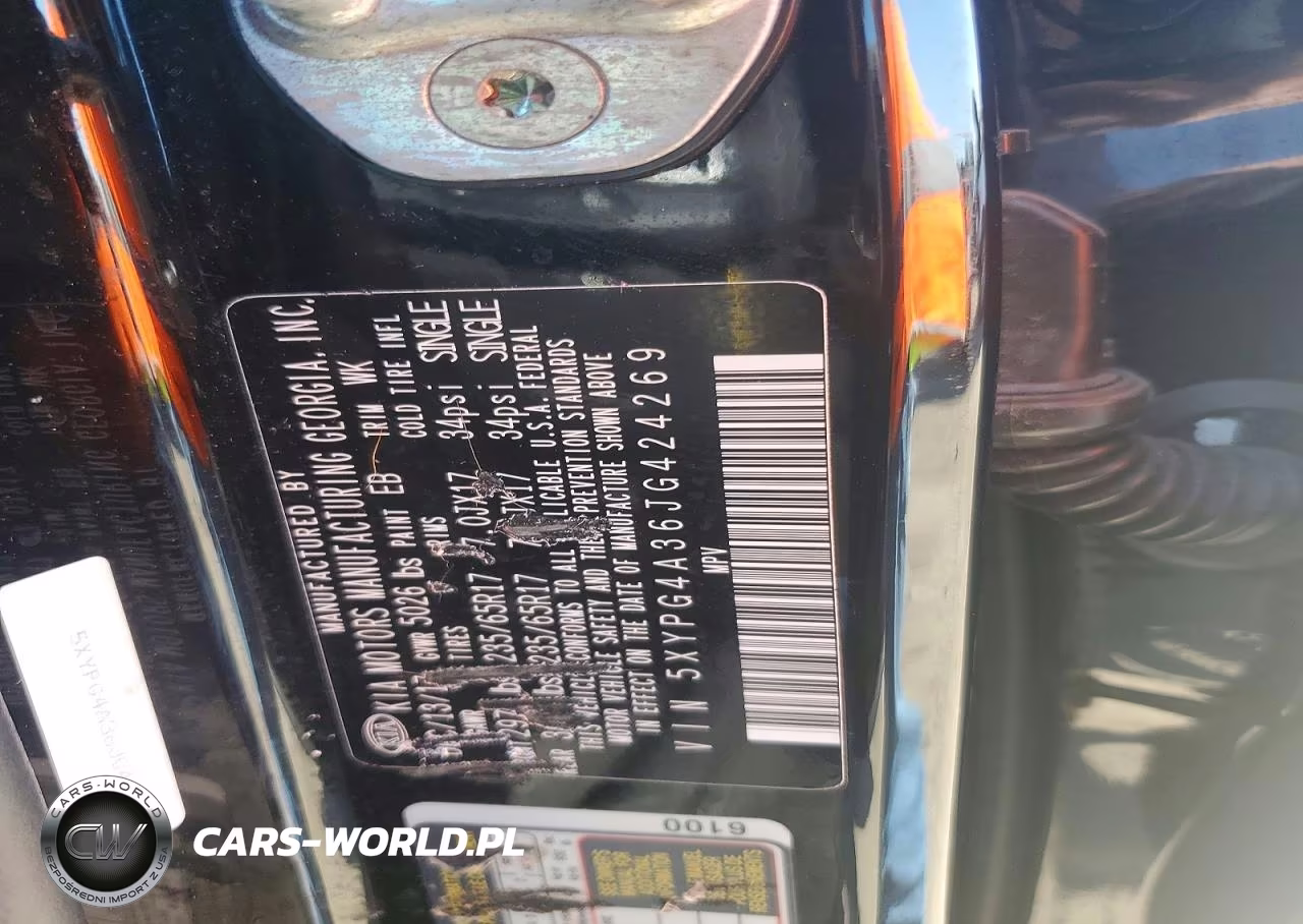 2018 Kia Sorento L VIN:5XYPG4A36JG424269 - 12