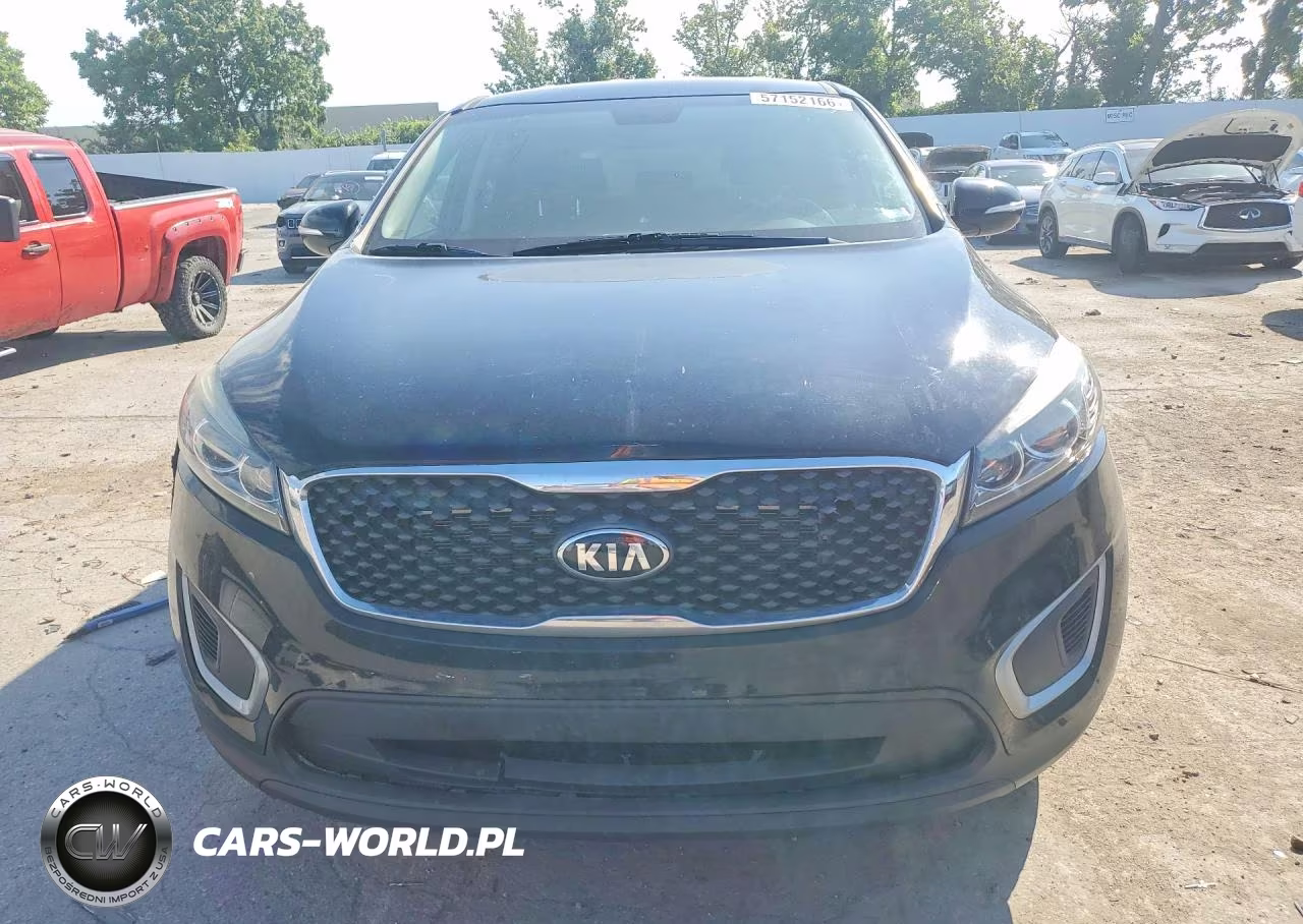 2018 Kia Sorento L VIN:5XYPG4A36JG424269 - 5