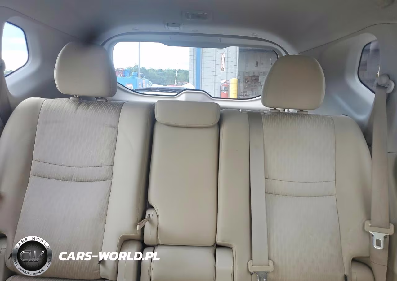 2017 Nissan Rogue S VIN:JN8AT2MT1HW381253 - 10