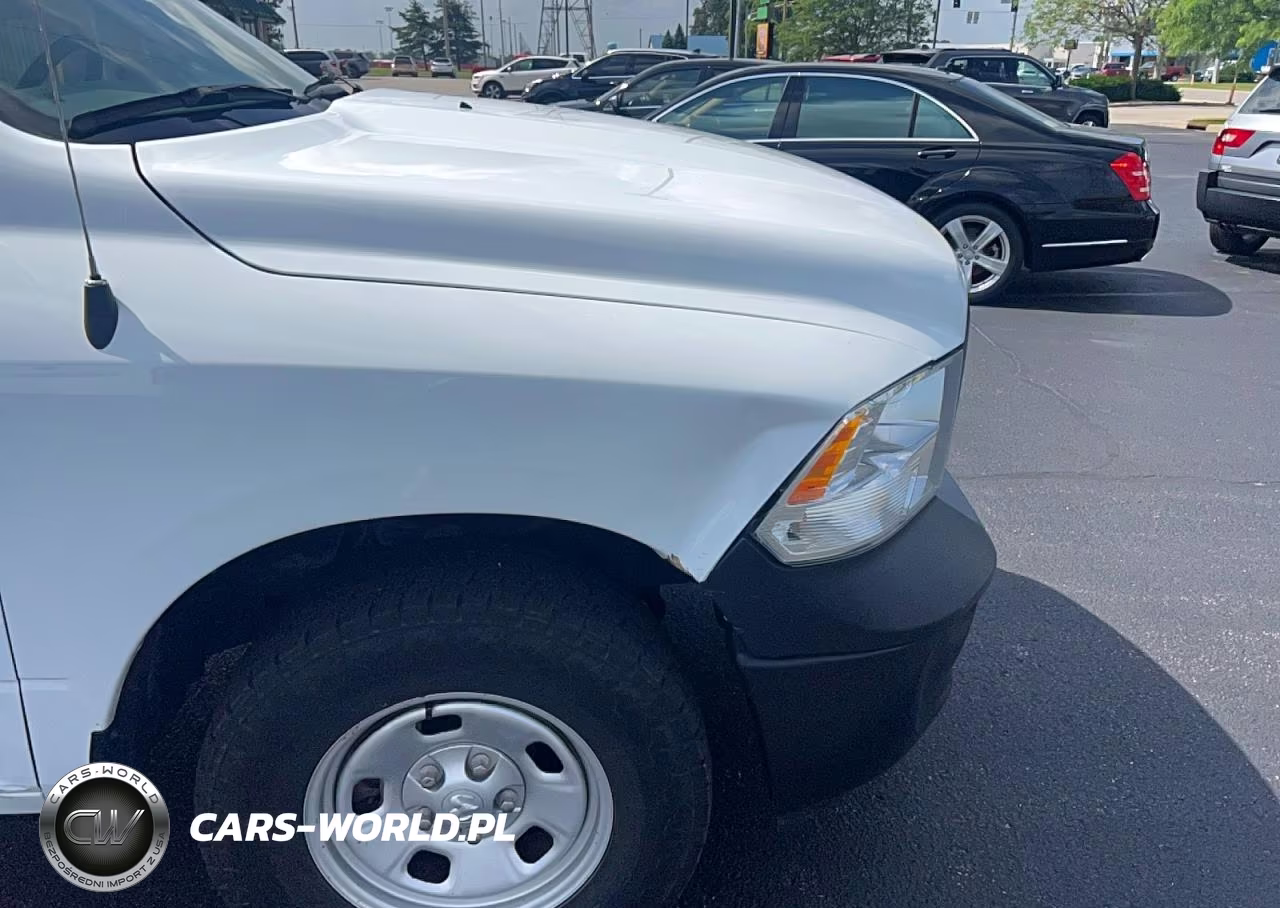 2022 Ram 1500 Classic Tradesman VIN:3C6RR7KT9NG382648 - 12