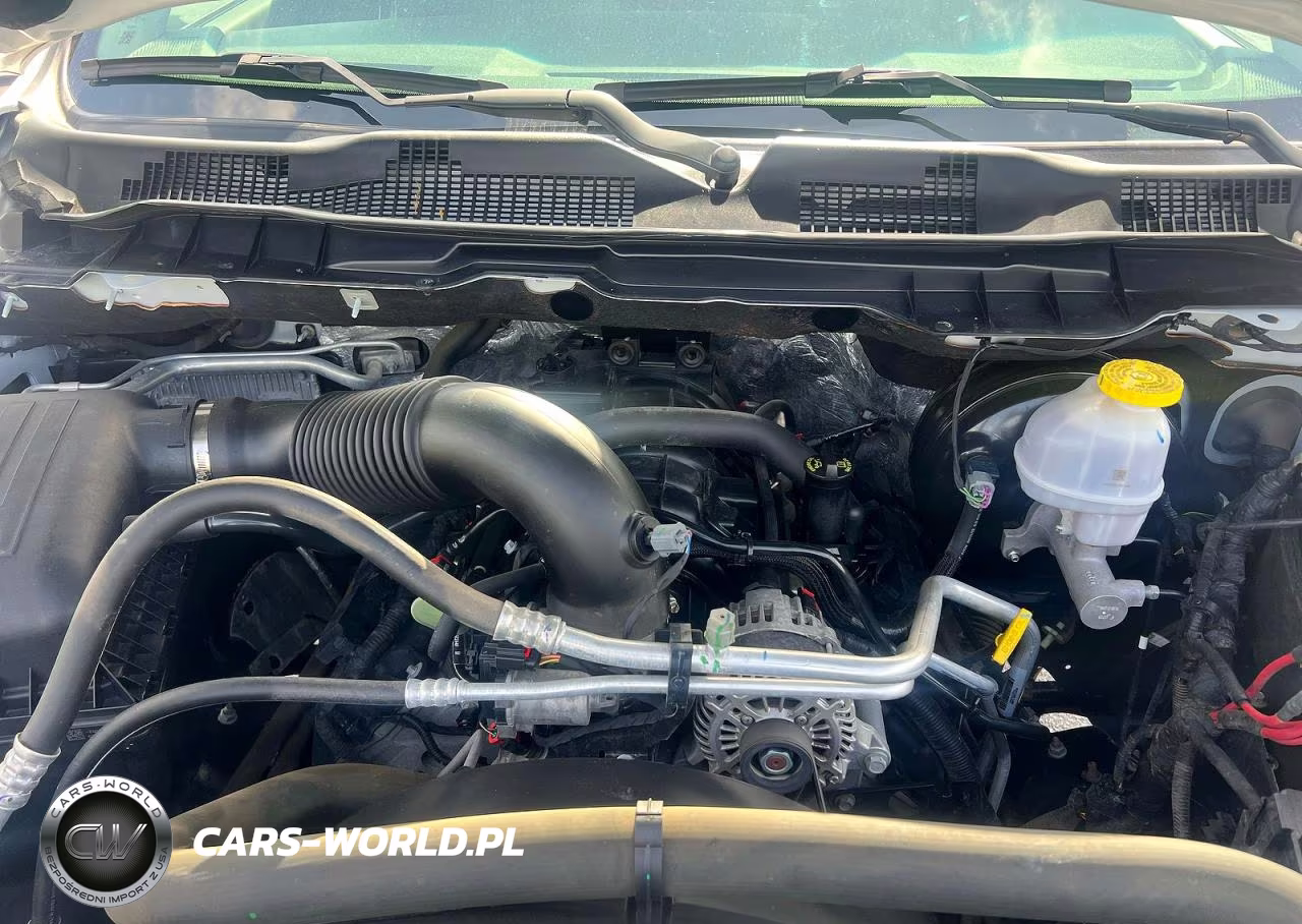 2022 Ram 1500 Classic Tradesman VIN:3C6RR7KT9NG382648 - 7