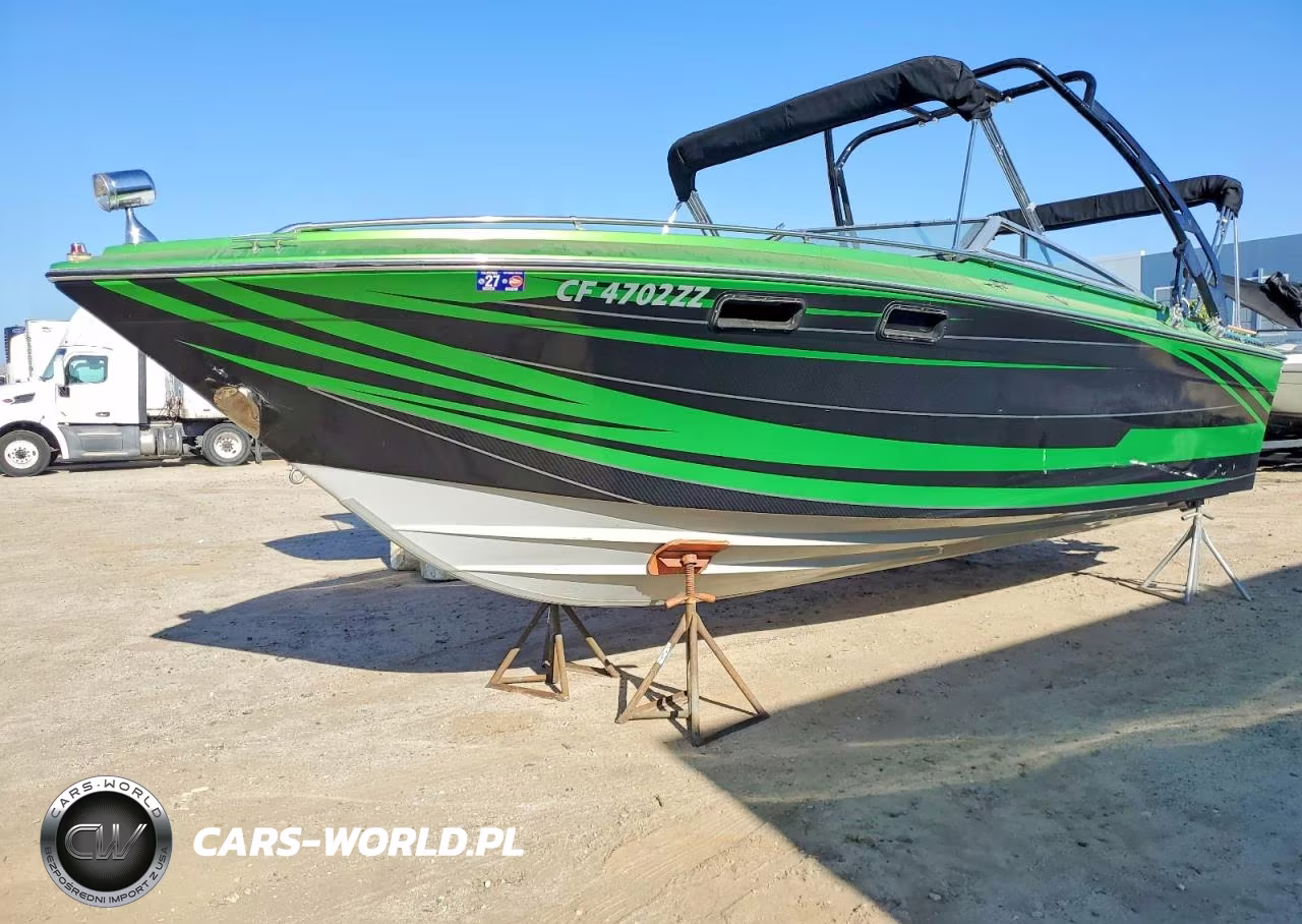 1986 Four Winns Boats 241 Liberator VIN:4WNM5067L586 - 2