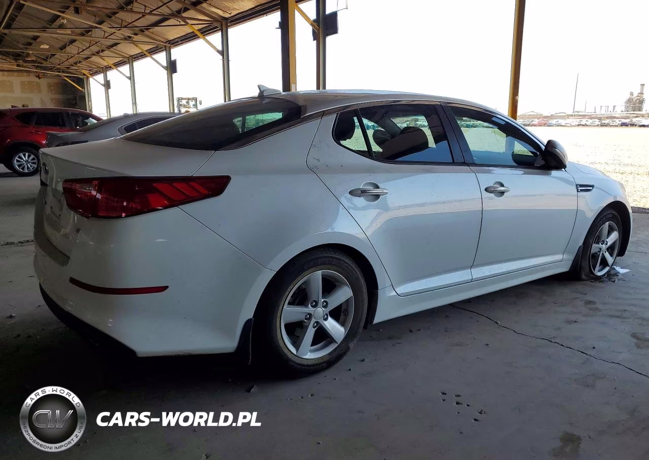 2014 Kia Optima Lx VIN:5XXGM4A74EG342725 - 3