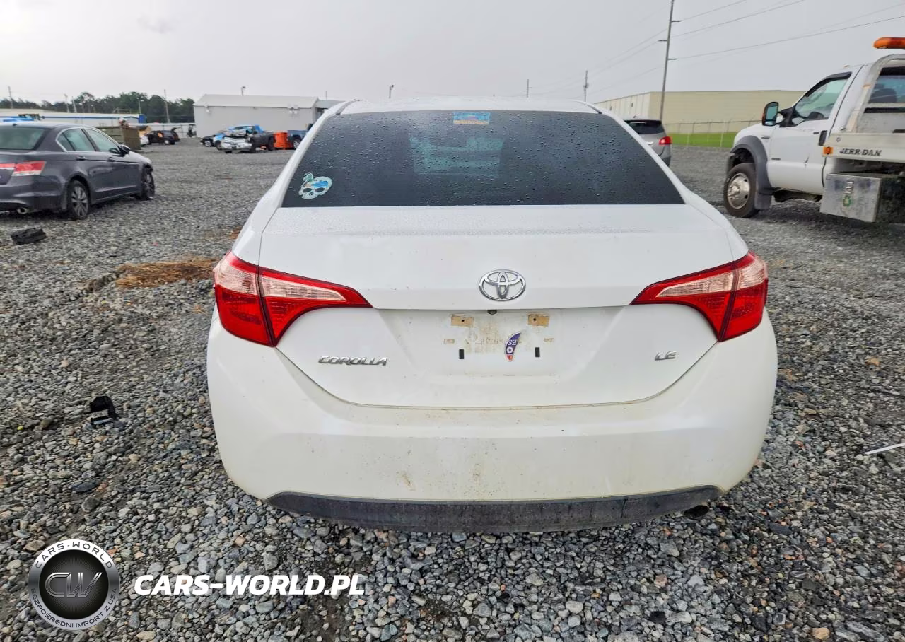 2019 Toyota Corolla Le VIN:5YFBURHE9KP923216 - 6
