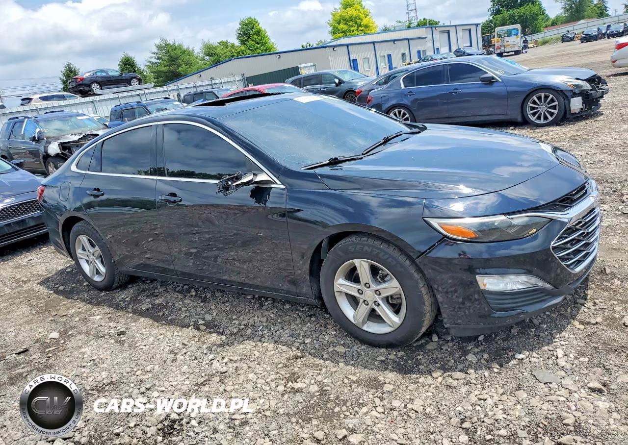 2022 Chevrolet Malibu Lt VIN:1G1ZD5ST8NF172032 - 4