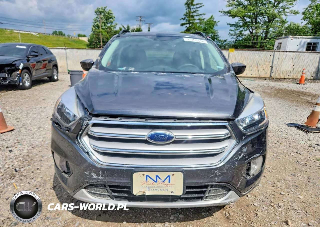 2018 Ford Escape Se VIN:1FMCU9GD3JUC24125 - 5