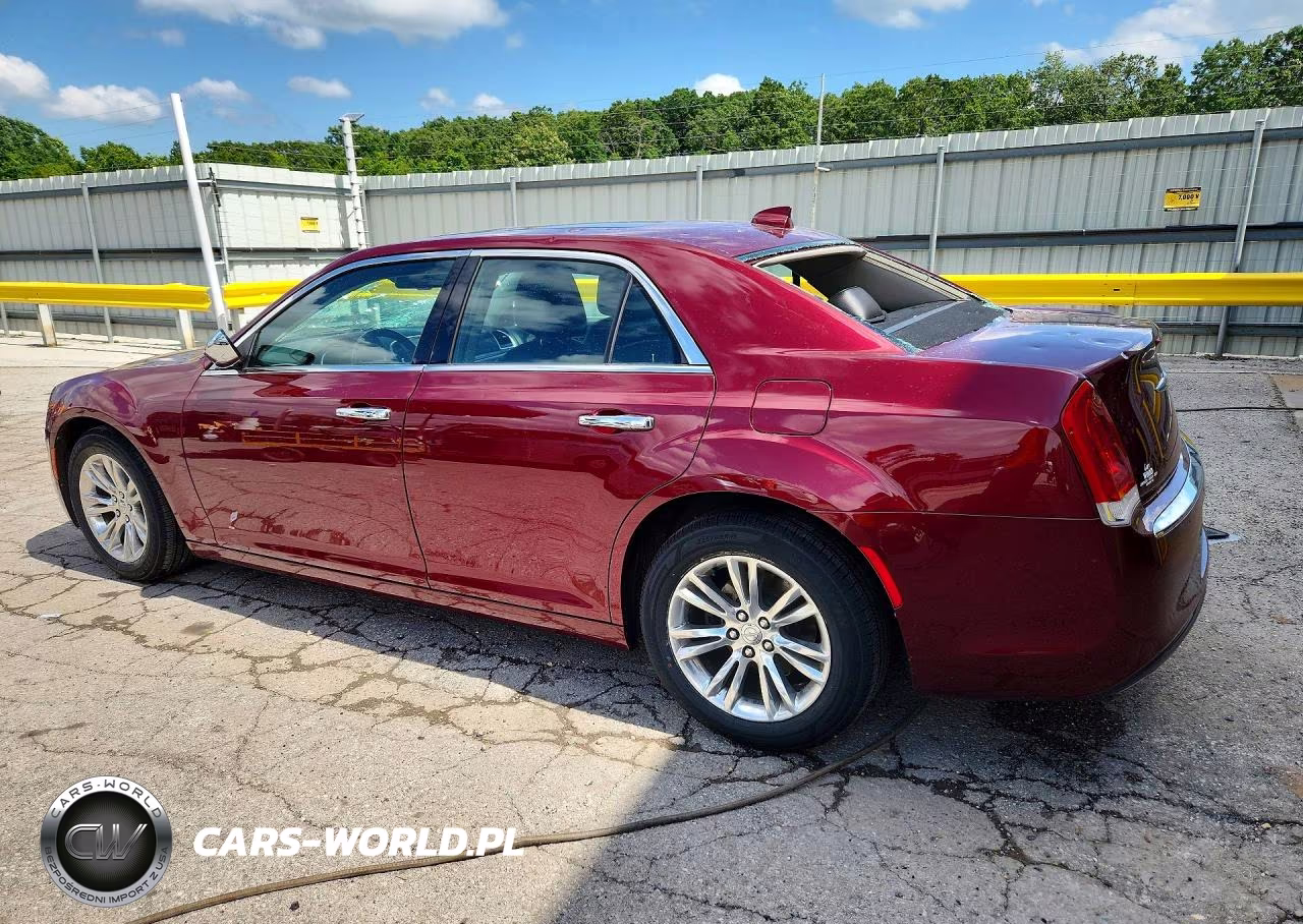 2017 Chrysler 300C VIN:2C3CCAEG5HH632665 - 2