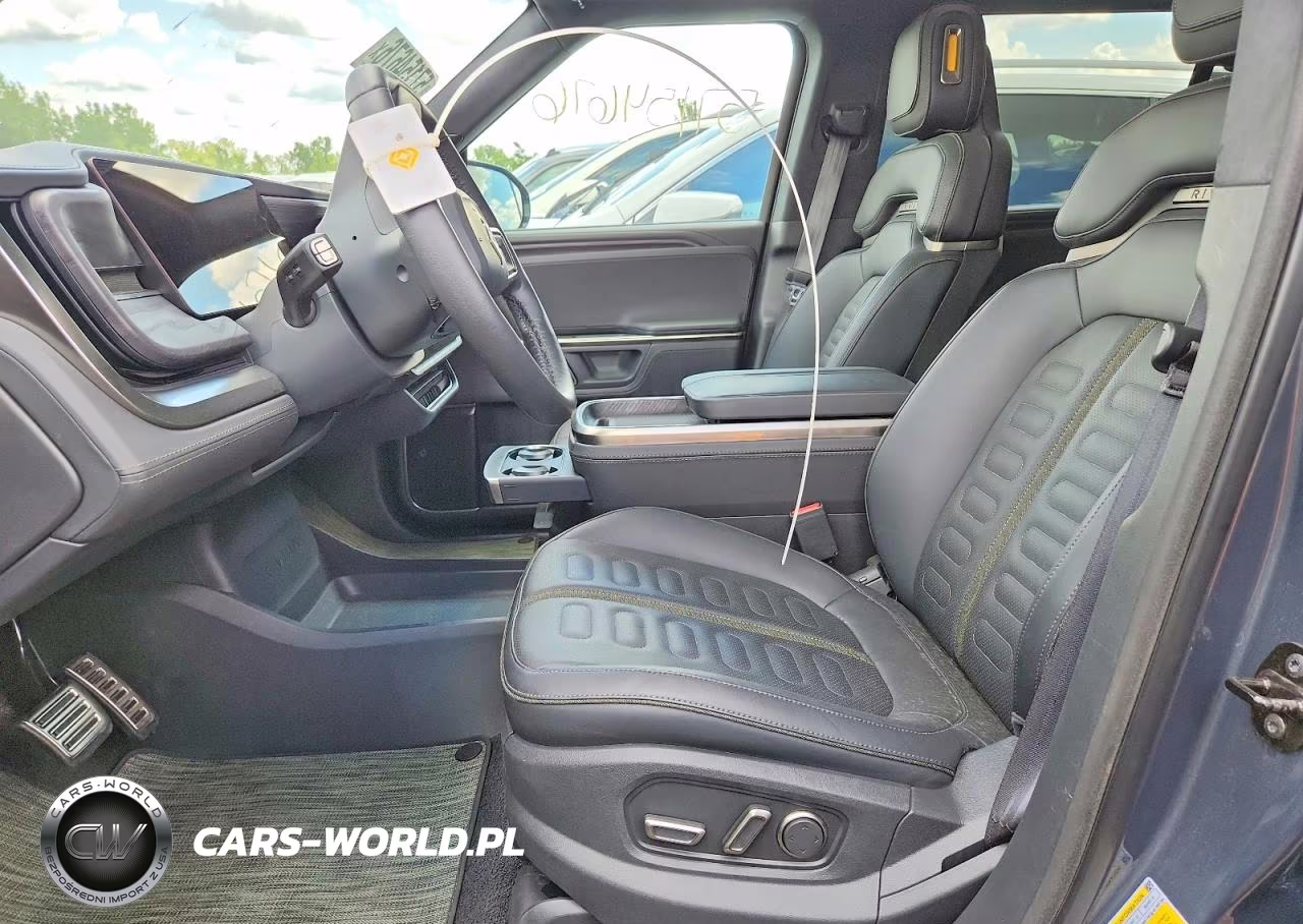 2023 Rivian R1S Adventure VIN:7PDSGABA1PN023602 - 7