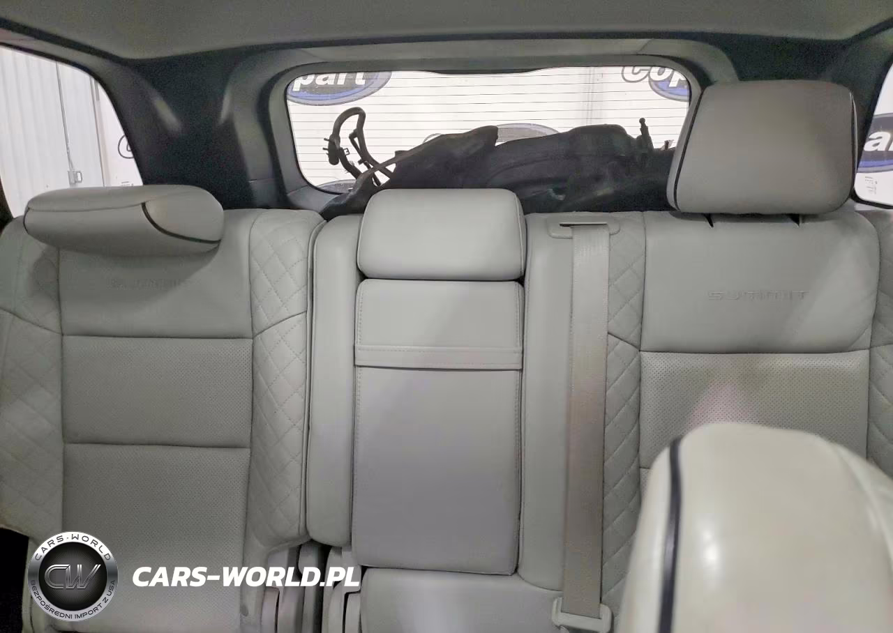 2018 Jeep Grand Cherokee Summit VIN:1C4RJFJG3JC393219 - 10