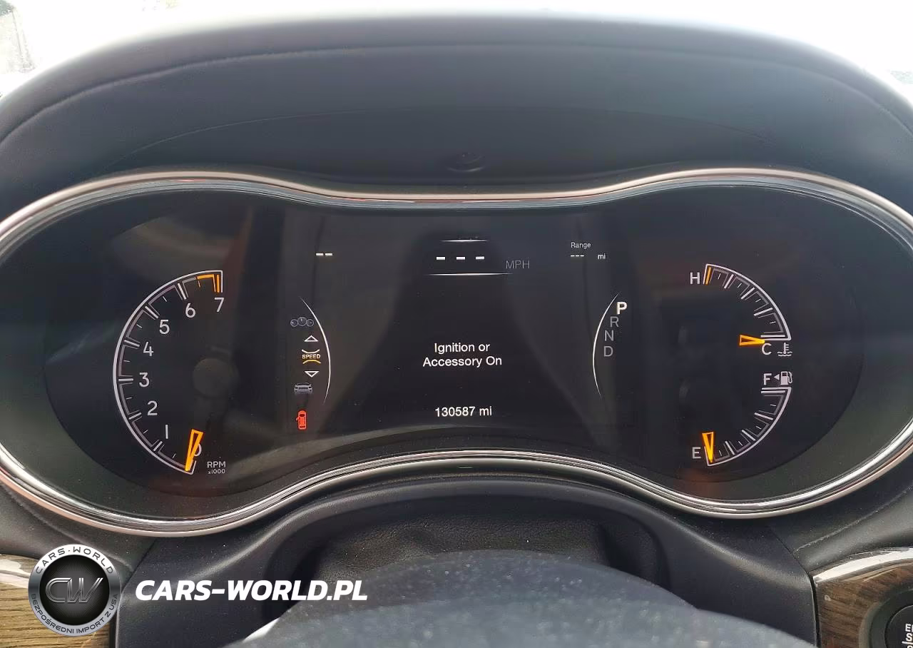 2018 Jeep Grand Cherokee Summit VIN:1C4RJFJG3JC393219 - 9