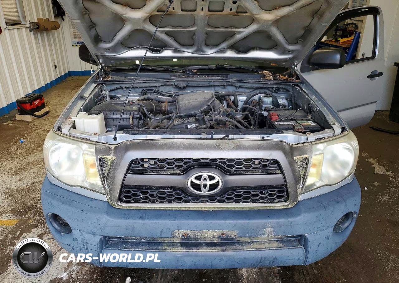 2011 Toyota Tacoma Base VIN:5TFNX4CN8BX004579 - 11