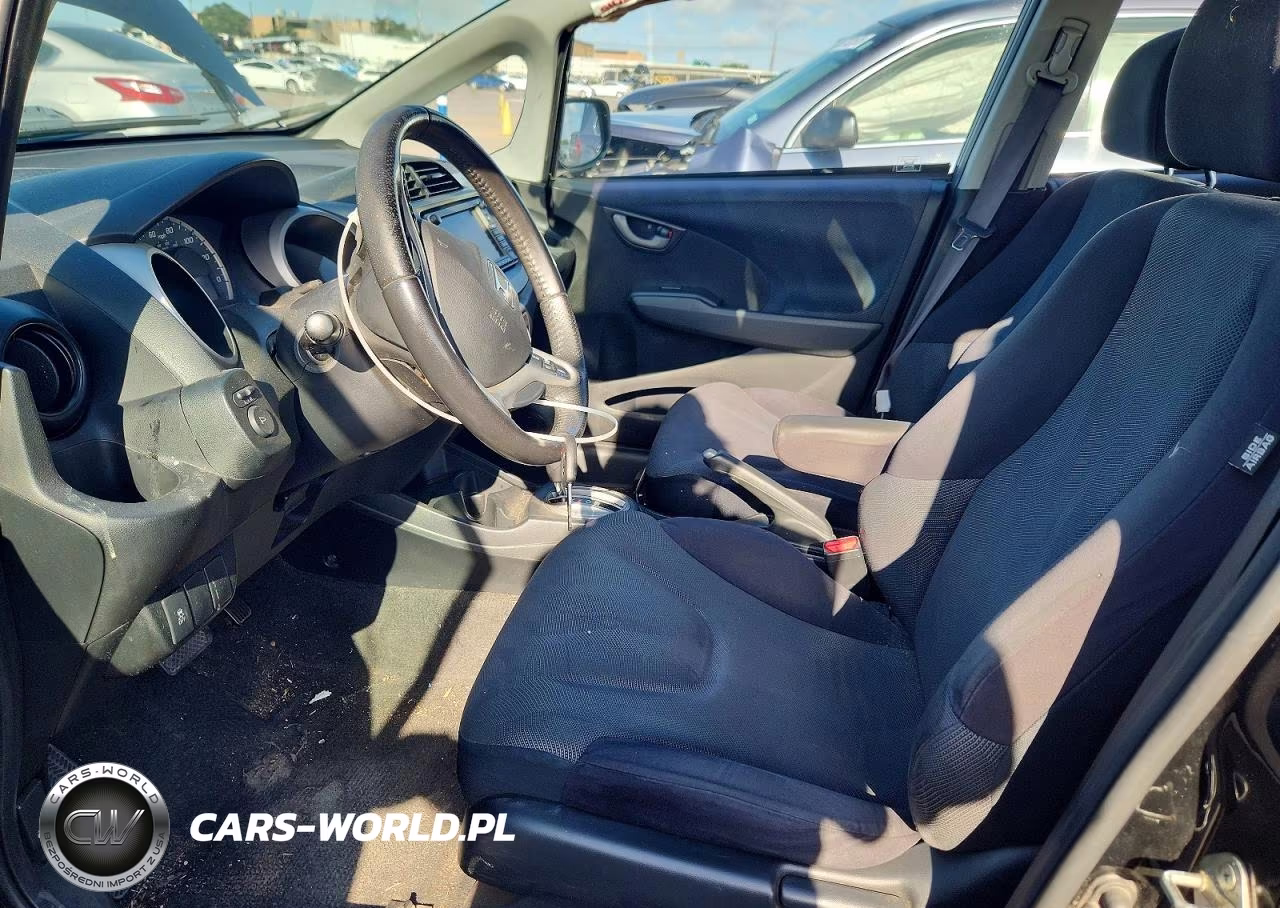 2011 Honda Fit Sport VIN:JHMGE8H63BC027815 - 7