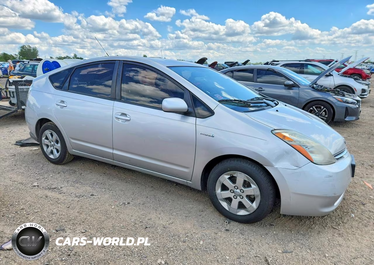 2009 Toyota Prius Base VIN:JTDKB20U397823849 - 4