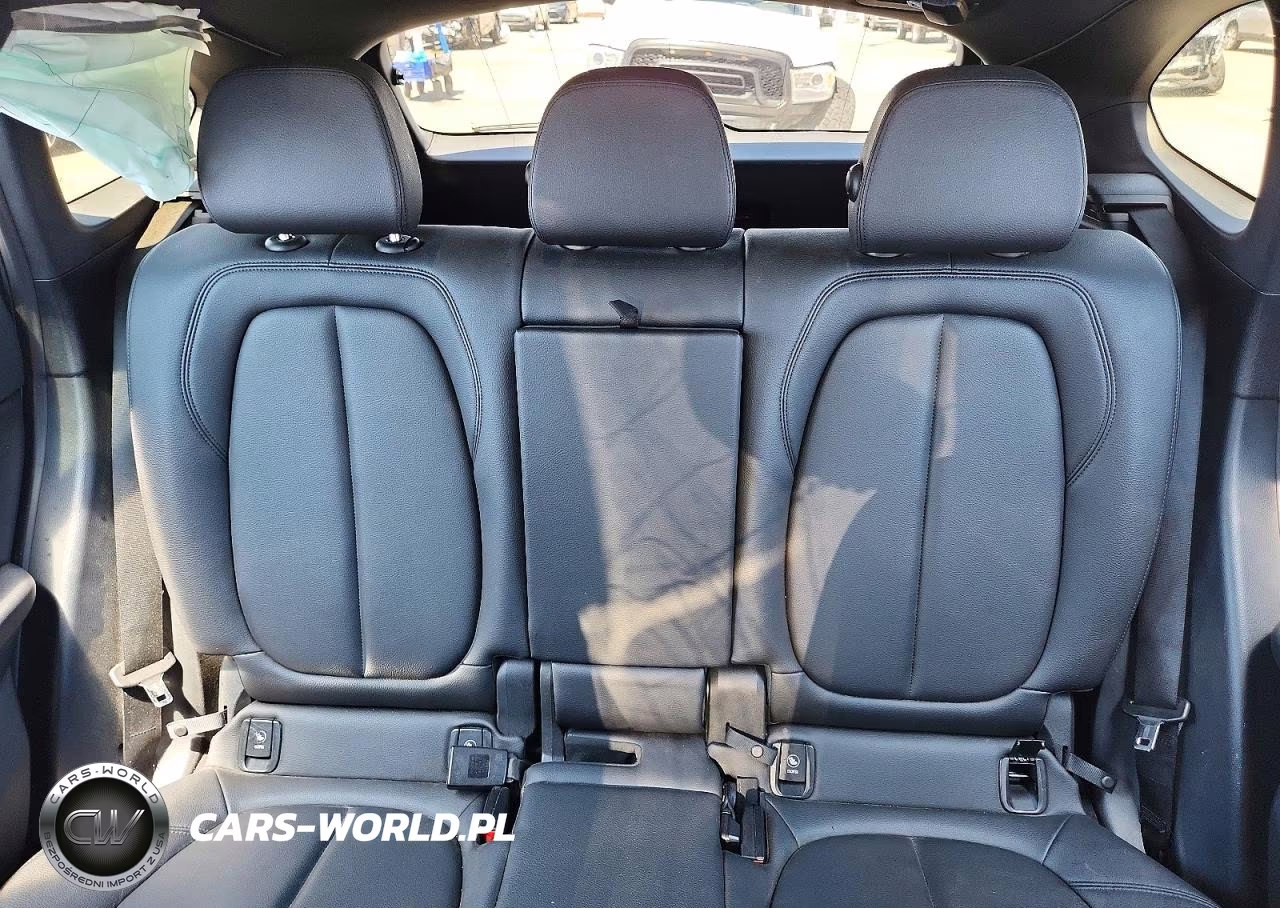 2020 BMW X1 xDrive28I VIN:WBXJG9C09L5P92482 - 10