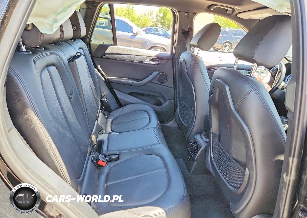 2020 BMW X1 xDrive28I VIN:WBXJG9C09L5P92482 - 11