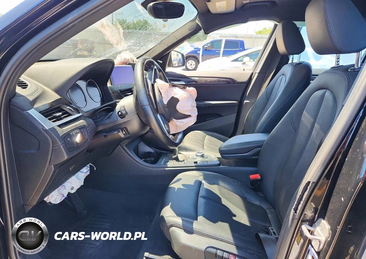 2020 BMW X1 xDrive28I VIN:WBXJG9C09L5P92482 - 7