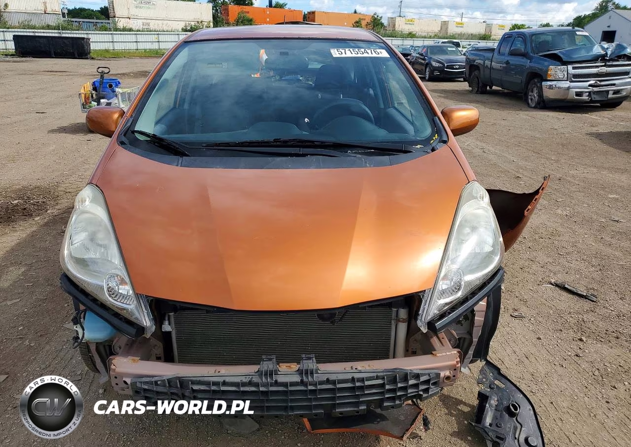 2011 Honda Fit Sport VIN:JHMGE8H57BC004982 - 5