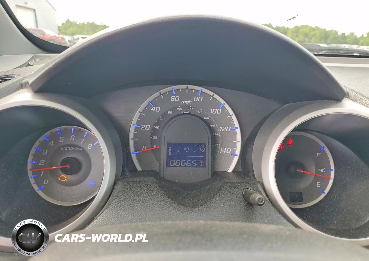 2011 Honda Fit Sport VIN:JHMGE8H57BC004982 - 9