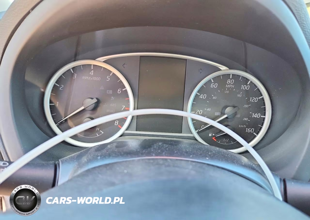 2019 Nissan Sentra S VIN:3N1AB7AP3KY225138 - 9