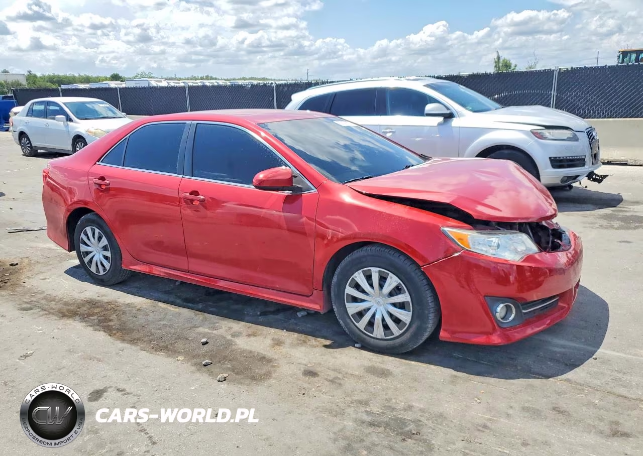 2014 Toyota Camry Se VIN:4T1BF1FK8EU868927 - 4