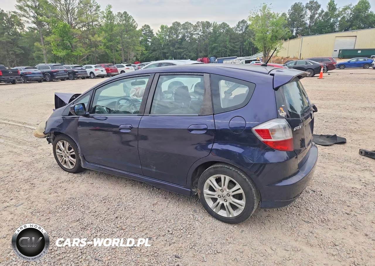 2010 Honda Fit Sport VIN:JHMGE8H41AC030807 - 2