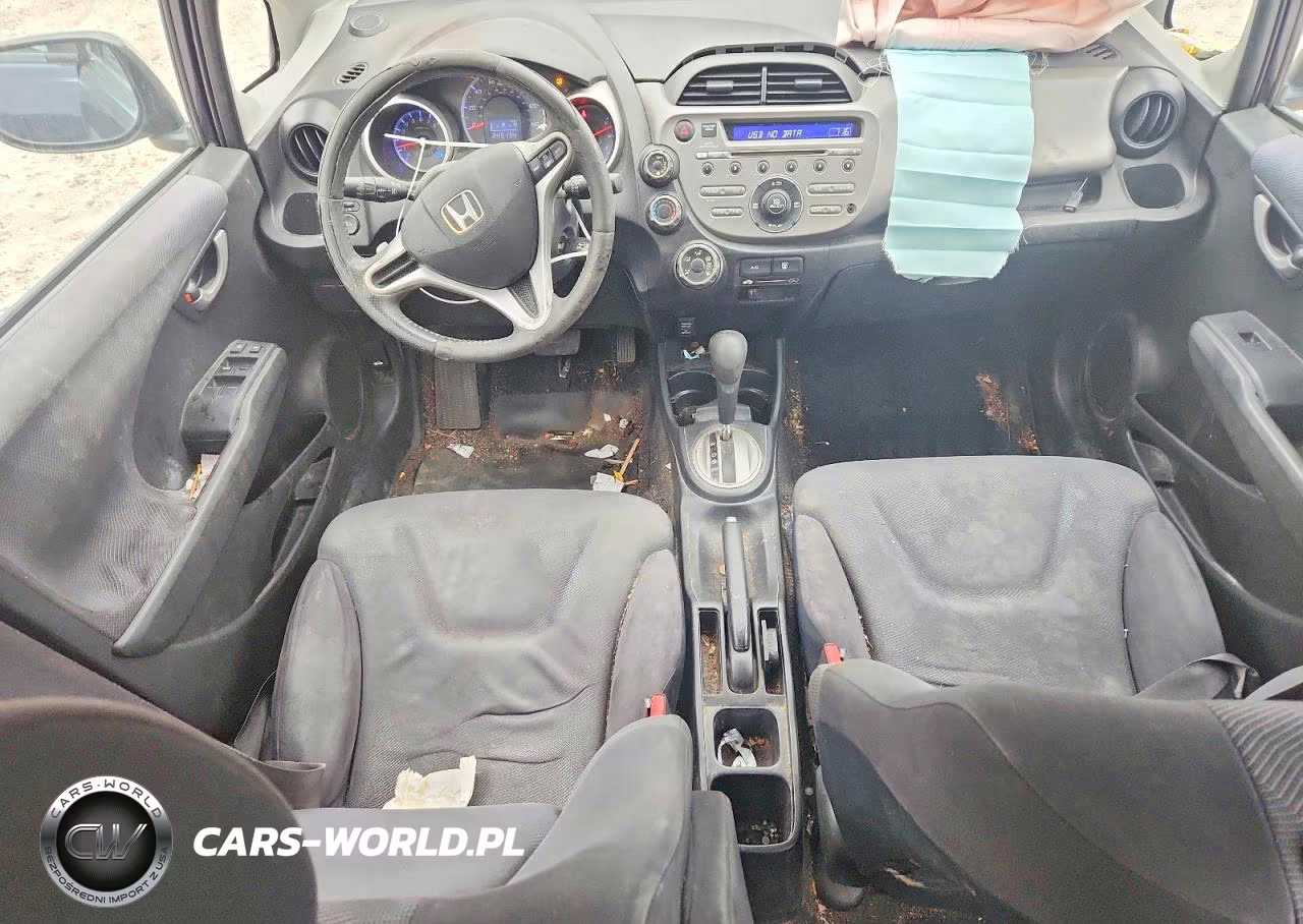 2010 Honda Fit Sport VIN:JHMGE8H41AC030807 - 8