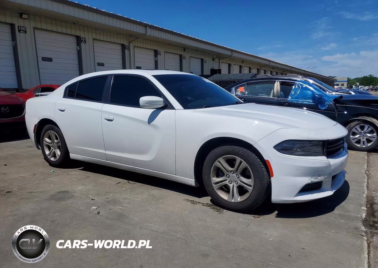 2019 Dodge Charger Sxt VIN:2C3CDXBG1KH720060 - 4