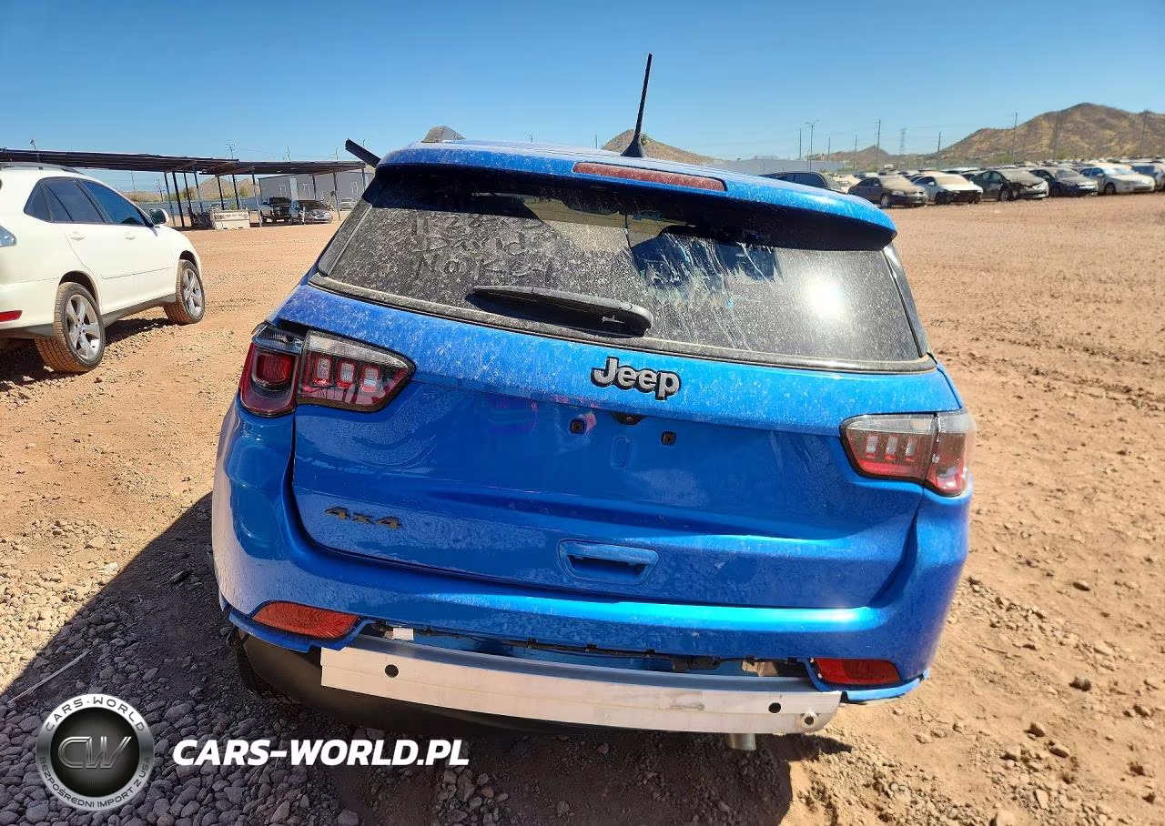 2025 Jeep Compass Latitude VIN:3C4NJDBN5ST558337 - 6