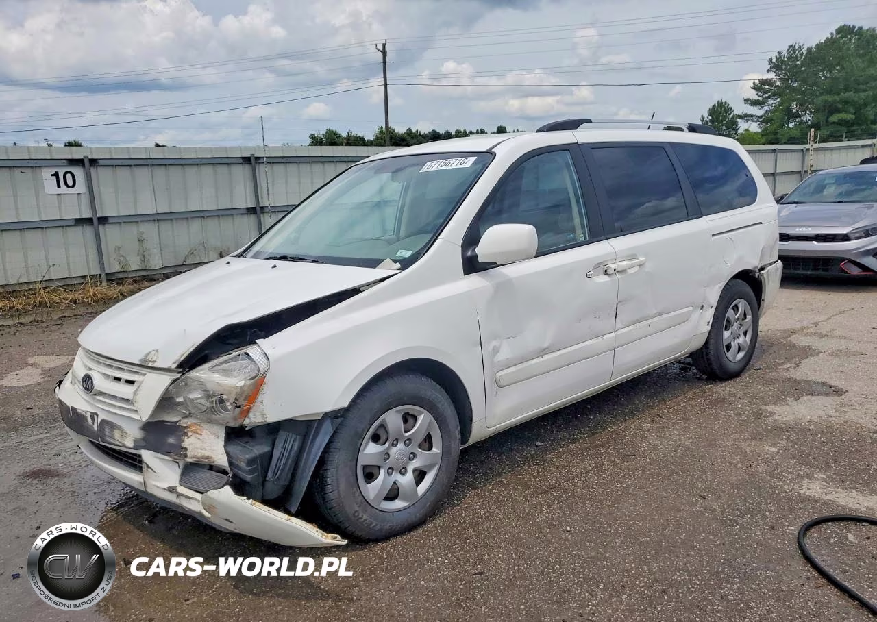 2009 Kia Sedona Lx